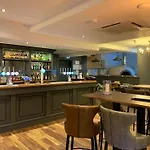 Sea Urchins, The Bay, 2 Bedrooms With Ensuites, Parking For 2 Cars, 2 Dogs Welcome Filey