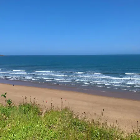 Holiday home Sea Urchins House At The Bay Filey, Sleeps 4-5, 2 Dogs Welcome For Free Too *